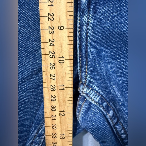 Abercrombie Curve Love Ultra High Rise Ankle Straight Jean Dark Wash Size 27 - 4 - Picture 9 of 14